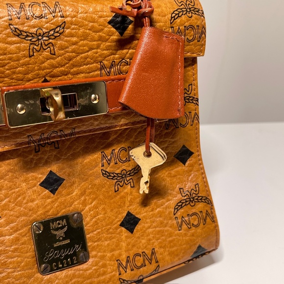 MCM RARE Visetos Kelly Mini Handbag Brown Leather Shoulder Crossbody Bag vintage - Picture 11 of 15